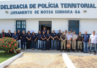 Delegado Marco Torres é homenageado