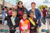 Escolinha Colibri realiza desfile