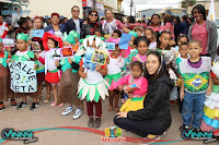 Escolinha Colibri realiza desfile