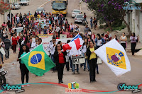 Escolinha Colibri realiza desfile