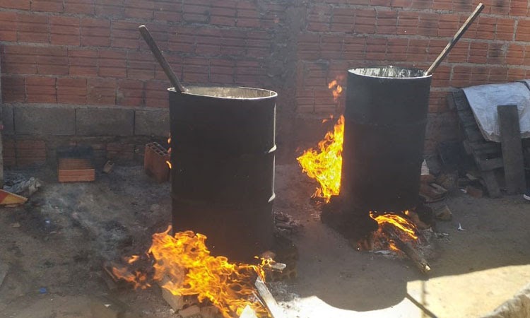 Vigilância Sanitária apreende centenas de litros de mel falsificado em Guanambi