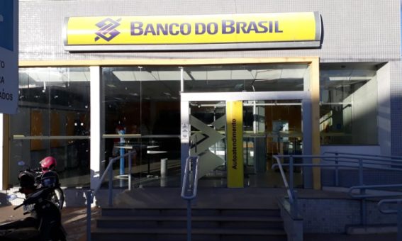 Bancos terão expediente especial em dias de jogos da seleção na Copa