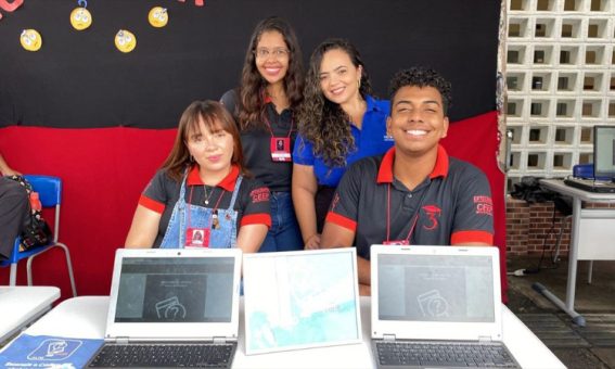 Estudantes da rede estadual de Jequié e Irecê apresentam projetos em feiras científicas escolares