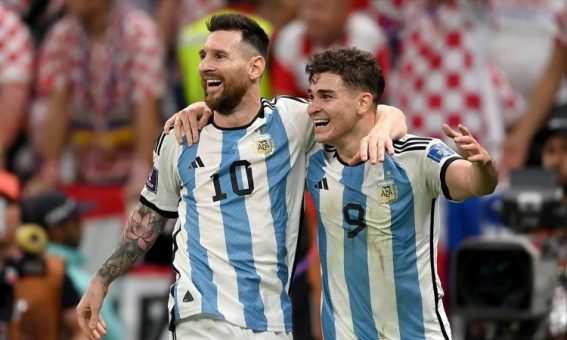 Argentina derrota a Croácia e volta à final da Copa do Mundo FIFA após oito anos