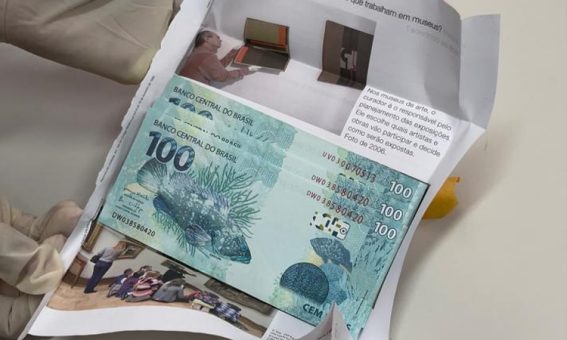 Polícia flagra jovem com R$1 mil em notas falsas no Sudoeste da Bahia