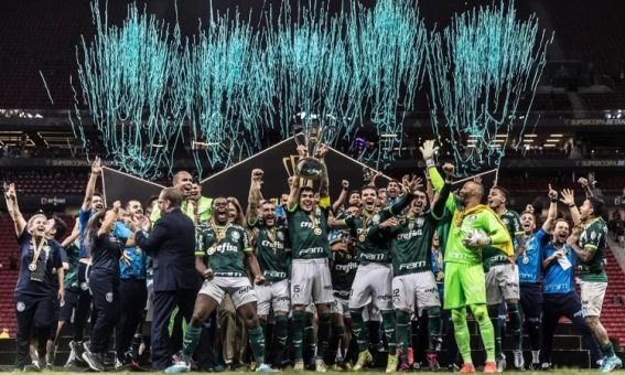 Palmeiras bate Flamengo e conquista Supercopa do Brasil