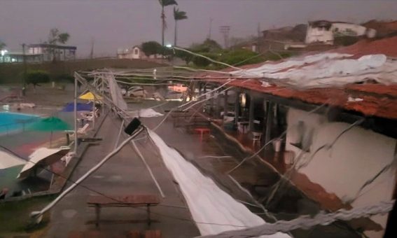 Chuva e ventos fortes atingem Itapetinga no final de semana; Veja vídeo