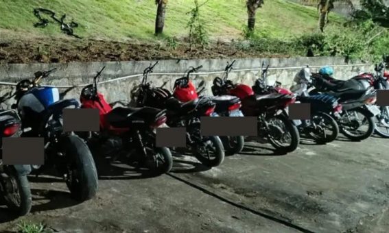 Motocicletas irregulares são apreendidas durante operação em Jaguaquara