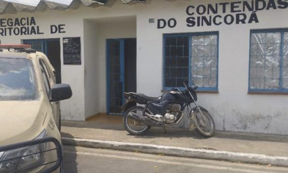 Moto clonada é apreendida pela Polícia Militar em Contendas do Sincorá