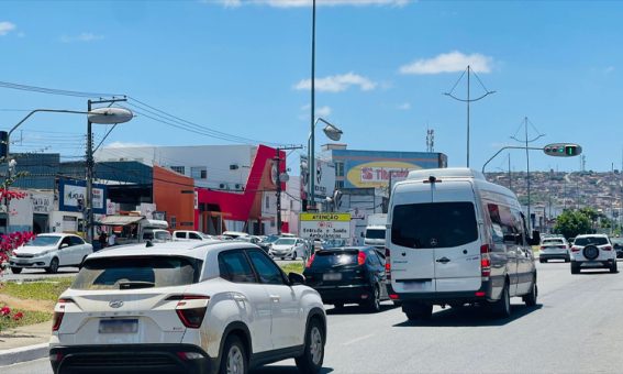 Veículos com placas de final 7 devem quitar o IPVA até o hoje, 30