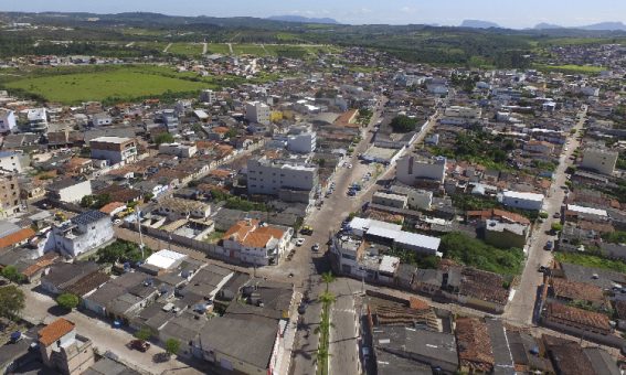 Expectativa de vida ao nascer no Brasil sobe para 76,4 anos