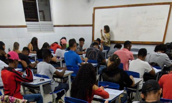 Pé-de-Meia: pagamento a estudantes começa nesta segunda