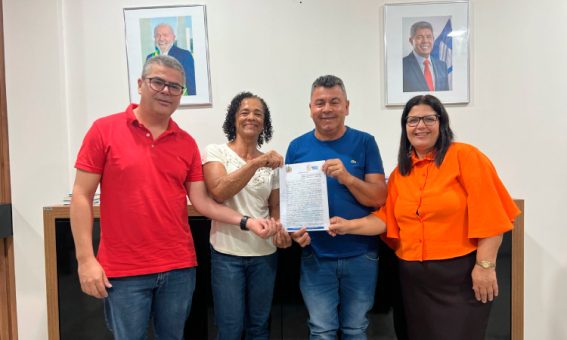 Prefeitura de Barra da Estiva firma convênio para fortalecer assistência a idosos