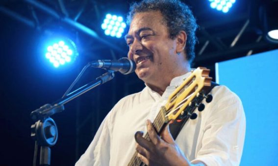 Morre aos 66 anos o cantor e compositor Evandro Correia
