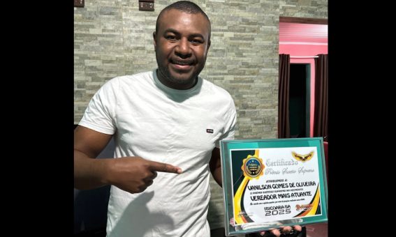 Vereador Kaik Oliveira é reconhecido como o mais atuante de Ibicoara com o Prêmio Sucesso Supremo