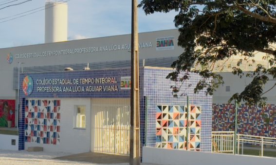 Escola em Barra da Estiva