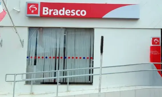 Bradesco em Malhada de Pedras