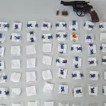CIPE Semiárido apreende arma, drogas e recupera moto roubada em Oliveira dos Brejinhos
